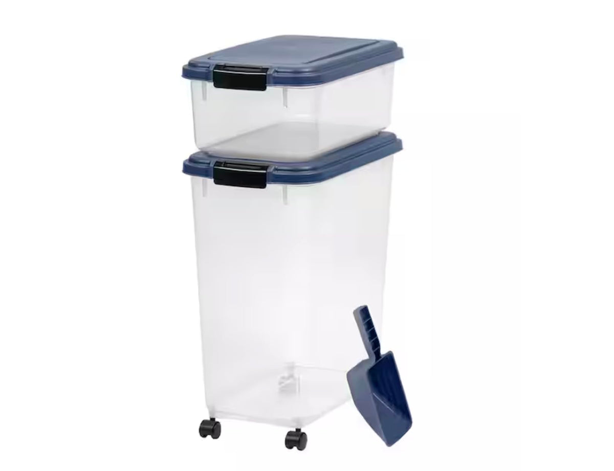 Airtight Pet Food Storage Combo with Scoop U4465