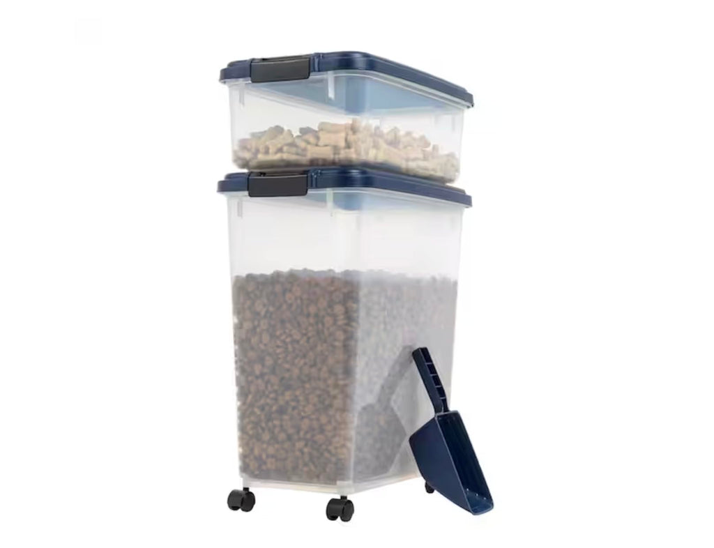 Airtight Pet Food Storage Combo with Scoop U4465