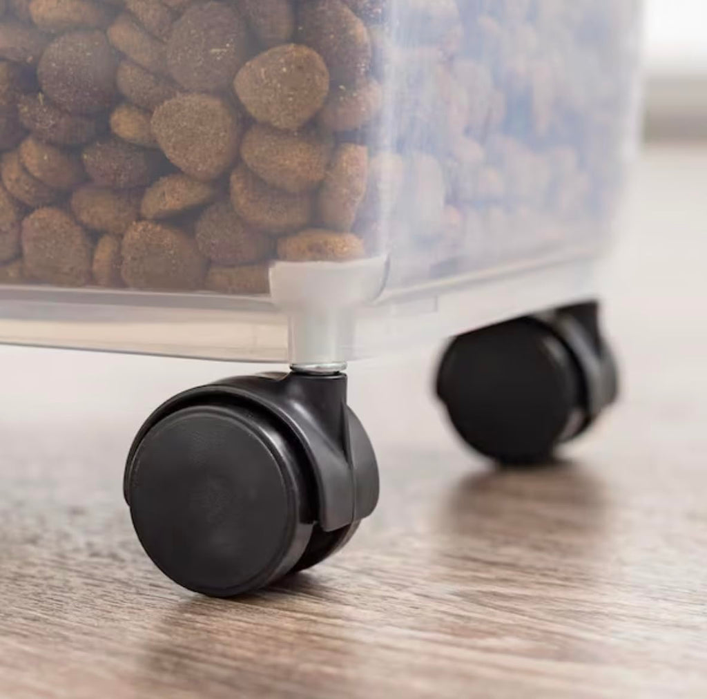 Airtight Pet Food Storage Combo with Scoop U4465