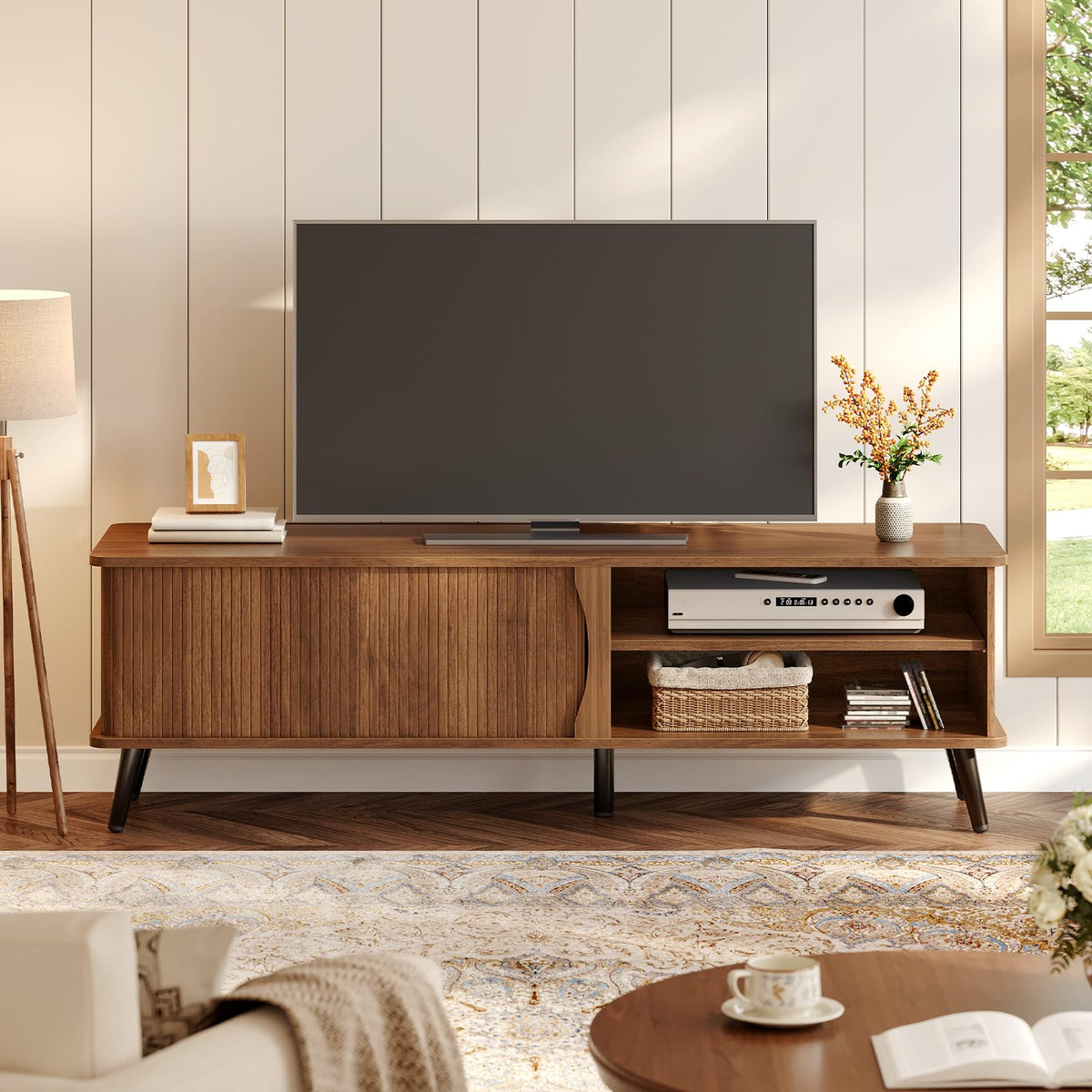 Mid Century Modern TV Stand with Storage B429089